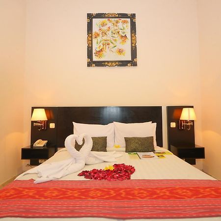 Andari Legian Hotel Bali Esterno foto