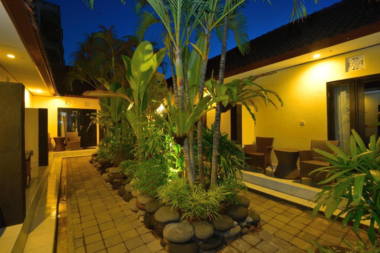 Andari Legian Hotel Bali Esterno foto